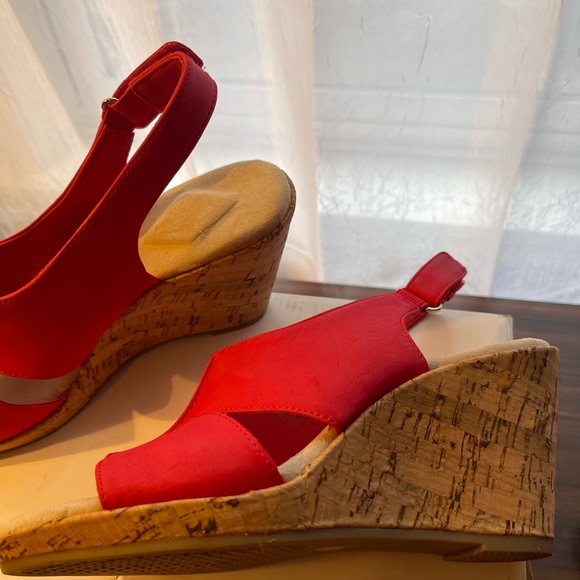 St.John’s Bay coral wedges - Picture 4 of 8